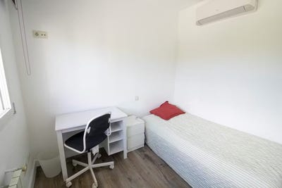 /international/es/calle-burgos-pozuelo-de-alarcon-madrid-310093852029/