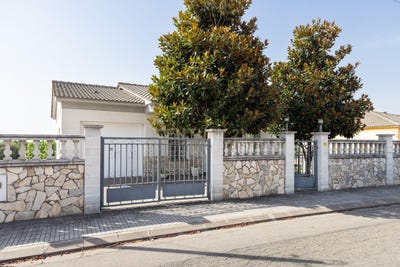 /international/es/fogars-de-la-selva-catalonia-310109838554/