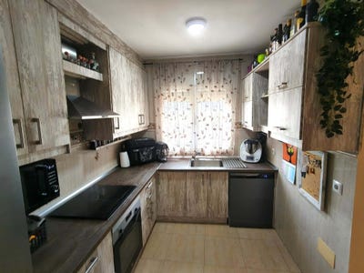 /international/es/calle-palenque-calera-y-chozas-castile-la-mancha-310107643474/?lang=th