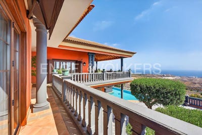 /international/es/adeje-canary-islands-310108837752/?lang=th