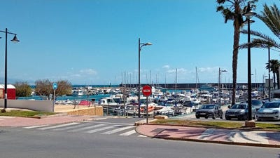 /international/es/antonio-machado-45-roquetas-de-mar-andalusia-310108042206/