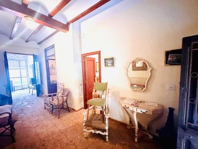 /international/es/martires-8-belgida-valencian-community-310108371718/
