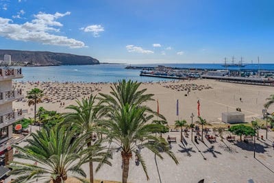 /international/es/arona-canary-islands-310108184812/