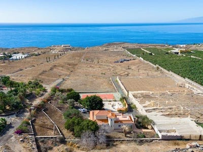 /international/es/adeje-canary-islands-310119983231/