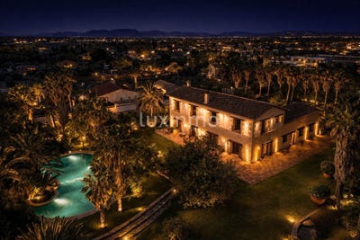 /international/es/elche-valencian-community-310107295133/