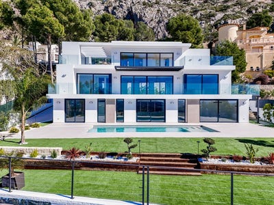 /international/es/altea-valencian-community-310108954049/