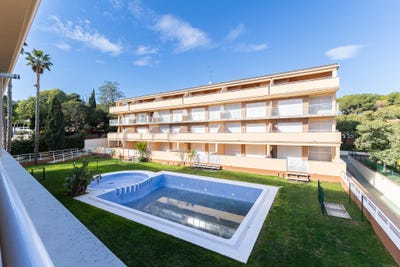 /international/es/cami-ermita-nova-3-46110-campolivar-valencia-spain-campolivar-valencian-community-310107522656/