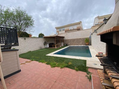 /international/es/c-de-antonio-chenel-antonete-cubas-de-la-sagra-community-of-madrid-310100039637/
