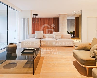 /international/es/barcelona-barcelona-les-corts-pedralbes-barcelona-barcelona-les-corts-pedralbes-barcelona-barcelona-catalonia-310104459416/