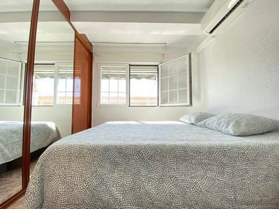 /international/es/calle-extremadura-getafe-madrid-310093826874/