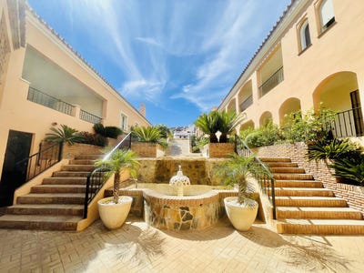/international/es/nueva-andalucia-marbella-andalusia-310110156178/