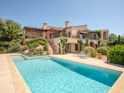 /international/es/castell-platja-d-aro-catalonia-310101079496/?lang=zh-cn