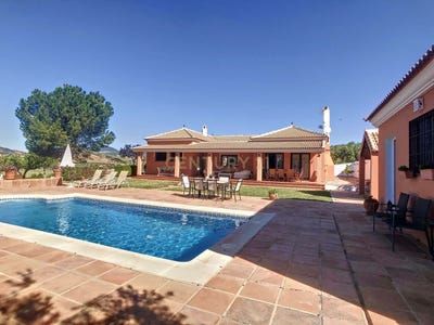 /international/es/almogia-andalusia-310100598265/?lang=it