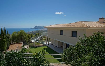 /international/es/altea-valencian-community-310100762195/