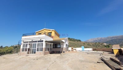 /international/es/archez-andalusia-310105899063/