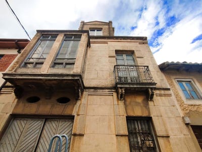 /international/es/calle-real-san-justo-de-la-vega-castile-and-leon-310103458661/