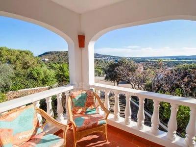 /international/es/es-mercadal-balearic-islands-310108760335/