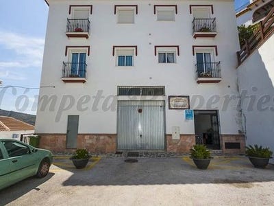 /international/es/canillas-de-albaida-andalusia-120090071278/