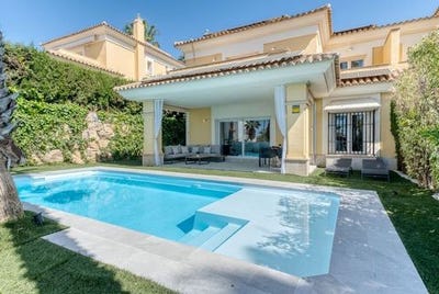 /international/es/santa-clara-castile-and-leon-310107189579/