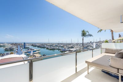 /international/es/marbella-puerto-banus-marbella-andalusia-310101161588/?lang=it
