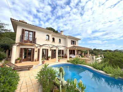 /international/es/cala-ratjada-balearic-islands-310099629901/