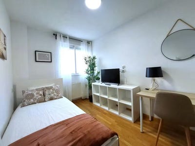 /international/es/avenida-de-espana-coslada-madrid-310097897318/