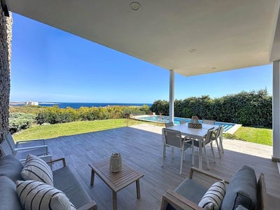 /international/es/es-mercadal-balearic-islands-310120034086/