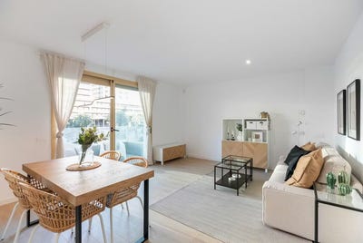 /international/es/carrer-de-pi-i-margall-badalona-catalonia-310096817735/