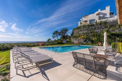 /international/es/marbella-club-hills-benahavis-andalusia-310119697710/