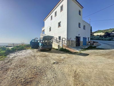 /international/es/algarrobo-andalusia-310097623382/