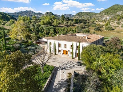 /international/es/puigpunyent-balearic-islands-310103404734/