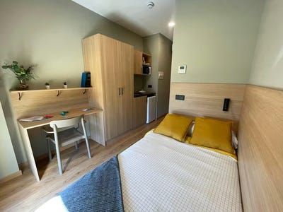 /international/es/calle-angel-rodriguez-castilla-sevilla-andalusia-310099111836/