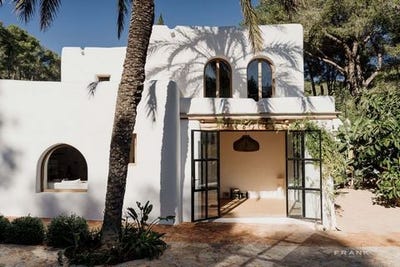 /international/es/ibiza-balearic-islands-120097652966/