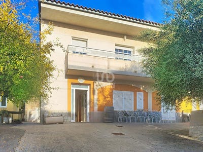 /international/es/carrer-antonio-machado-vilanova-i-la-geltru-catalonia-310103686751/