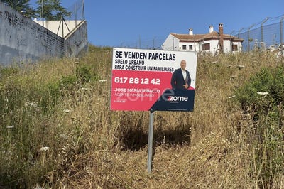 /international/es/granada-malaga-andalusia-120069169411/