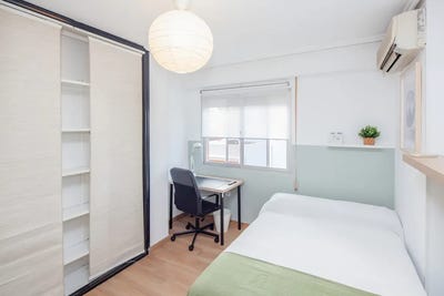 /international/es/calle-pedro-maza-valencia-valencian-community-310095788939/?lang=zh-tw
