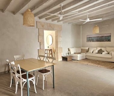 /international/es/26-carrer-de-la-verge-del-carme-port-de-pollenca-balearic-islands-310105029628/