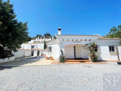 /international/es/competa-andalusia-310101273670/?lang=es