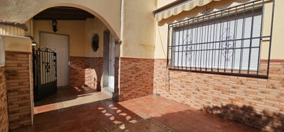/international/es/calle-los-bajos-roquetas-de-mar-andalusia-310109847825/