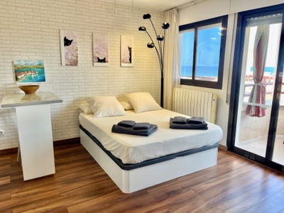/international/es/calle-gibraltar-portimao-valencian-community-310119695997/