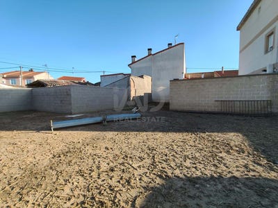 /international/es/calle-rosa-pelabravo-castile-and-leon-310108418047/