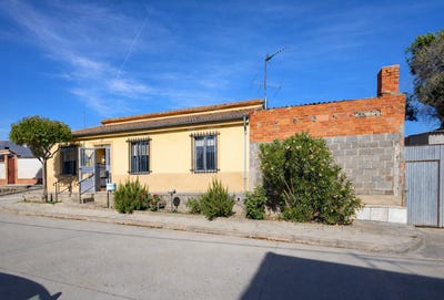/international/es/avenida-esperanza-valdestillas-castile-and-leon-310108941087/