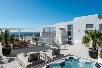 /international/es/marbella-marbella-golden-mile-malaga-spain-marbella-andalusia-310109079860/