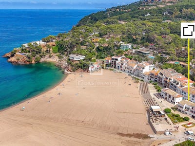 /international/es/begur-catalonia-310107921557/