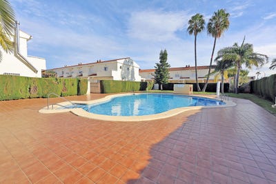 /international/es/partida-sorts-de-la-mar-cl-16a-27-03779-alicante-spain-els-poblets-valencian-community-310104132027/