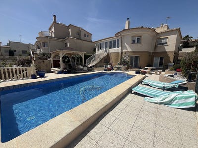 /international/es/castalla-valencian-community-310108899798/