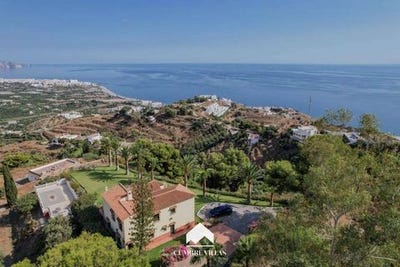/international/es/nerja-andalusia-310103773033/