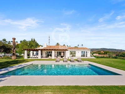 /international/es/malaga-marbella-las-chapas-el-rosario-malaga-marbella-las-chapas-el-rosario-malaga-marbella-andalusia-310108319096/