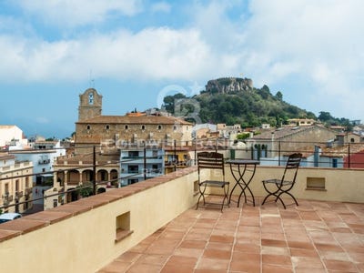 /international/es/girona-begur-begur-pueblo-girona-begur-begur-pueblo-girona-begur-catalonia-310104458163/