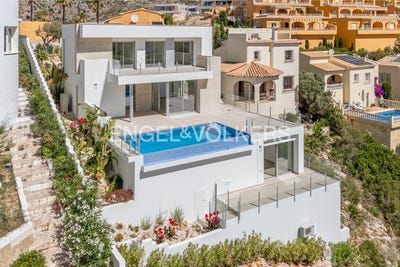 /international/es/benitachell-valencian-community-310108996855/